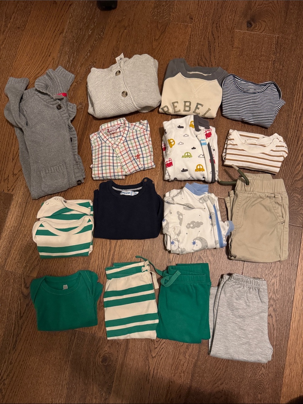 Baby boy clothing bundle (6-12 months)